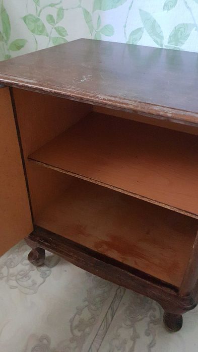 Два шкафа.  Две Тумбочки.