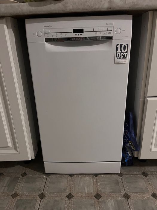 Продам посудомоечную машину