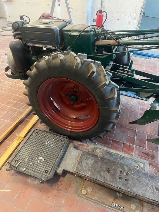 Vând motocultor in stare foarte bună