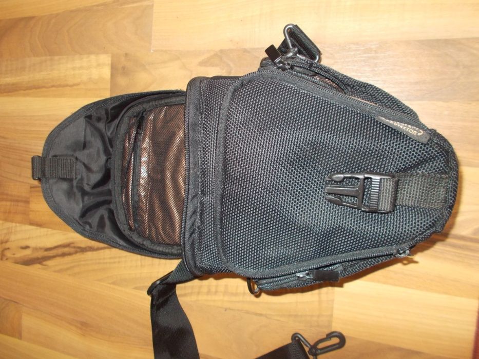 geanta foto VANTAGE INTERCEPT ,incapatoare,curea de umar,stare super