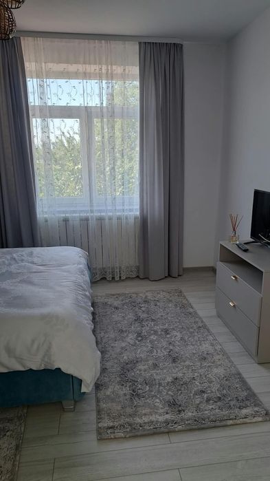 Închiriez apartament in Rădăuți