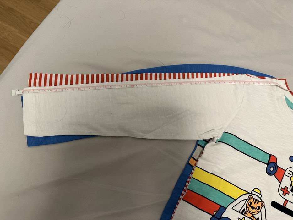 Set 3 bluze Next cu maneci lungi cu vehicule, 5-6 ani, 116 cm - NOI