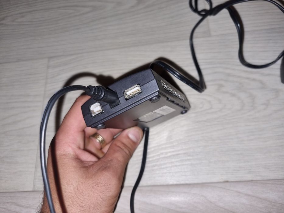 Hub USB Hi - Speed Hub 13 porturi +1