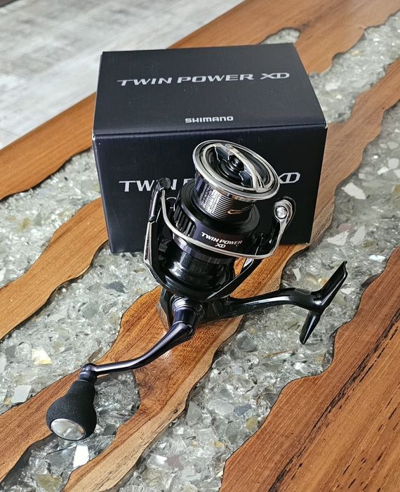 SHIMANO Twin Power XD C 3000 XG модел  2025