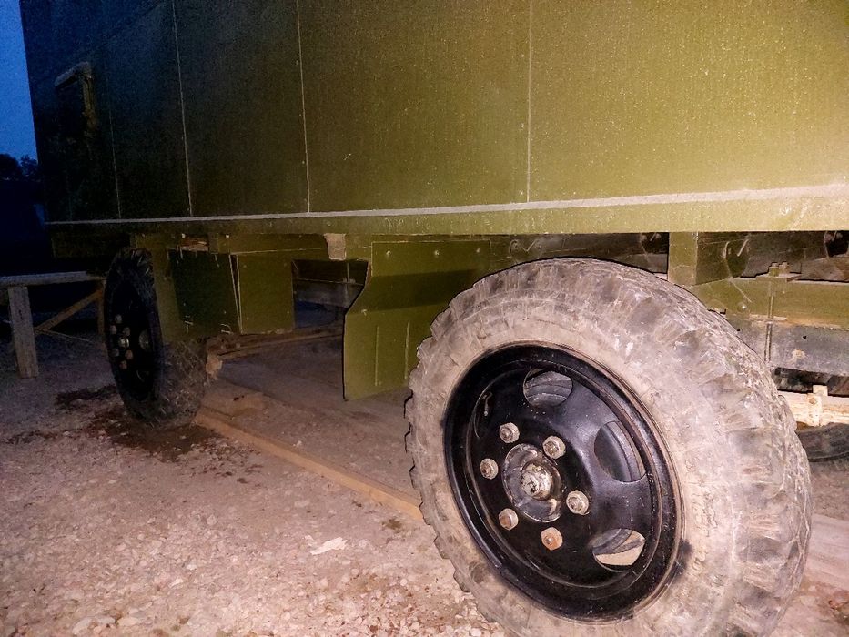 Вагончик на колесах жилой