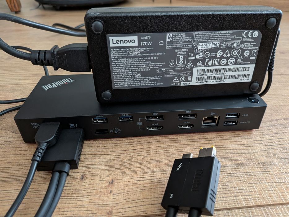 Docking Station Lenovo ThinkPad Thunderbolt 3 Dock Gen 2 + Alimentator 170W