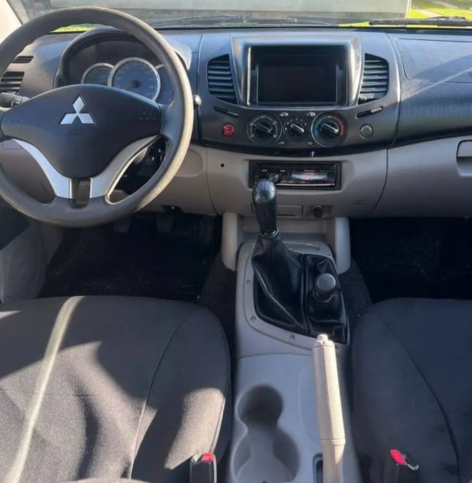 Mitsubishi L200 2.5 diesel