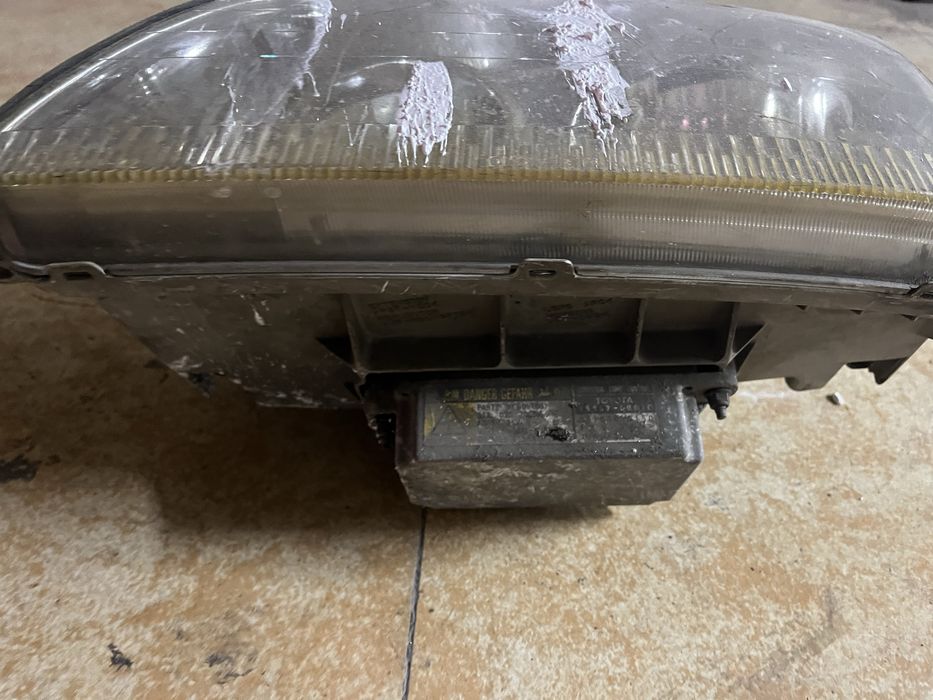 Lexus LS400 UCF20 фары