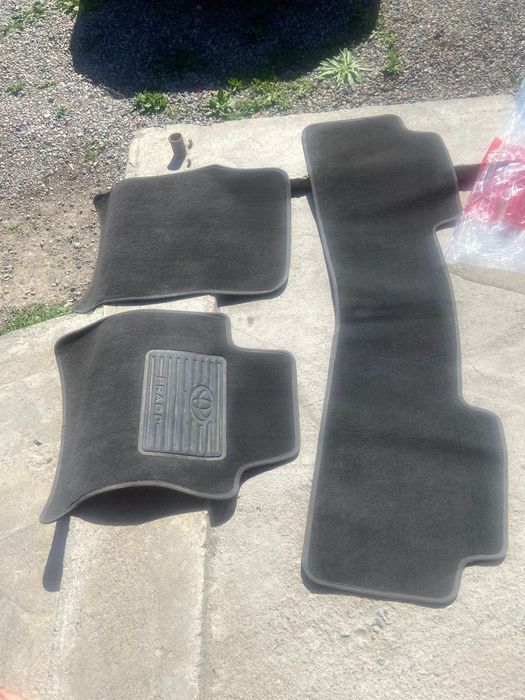 Продам полик от Тайота 150