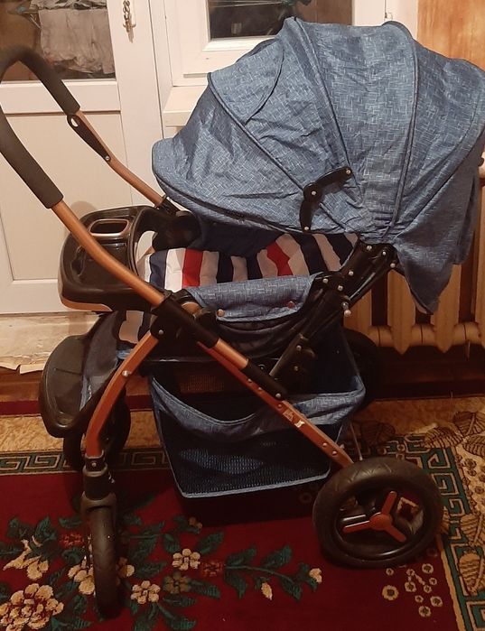 зимняя детская коляска