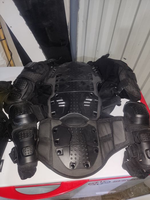 Мото скутер  кийими сотилади срочна арзон