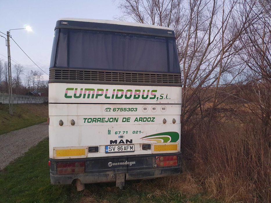 Dezmembrez autobuz MAN M3