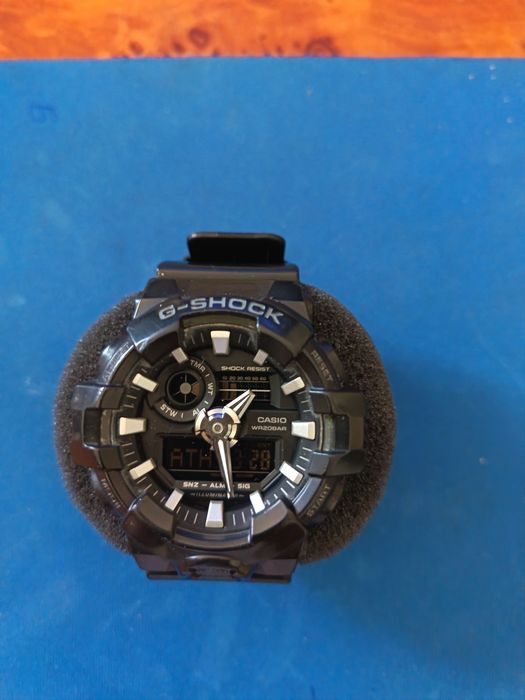 Три броя Casio G-Shock