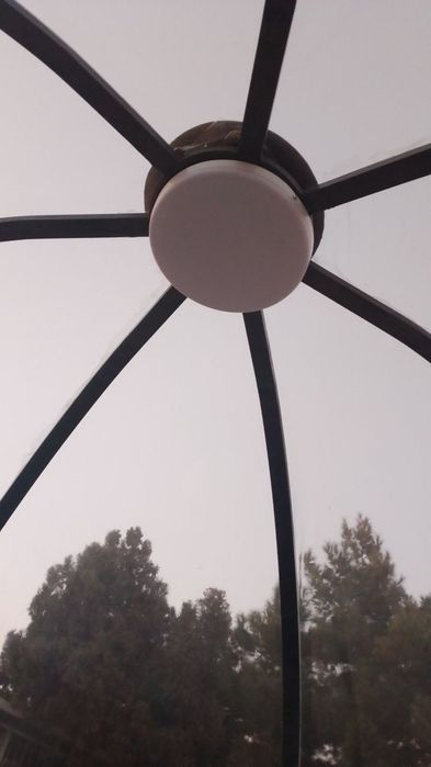 Капсула на заказ обшивка из жыткова прозрачного стекла