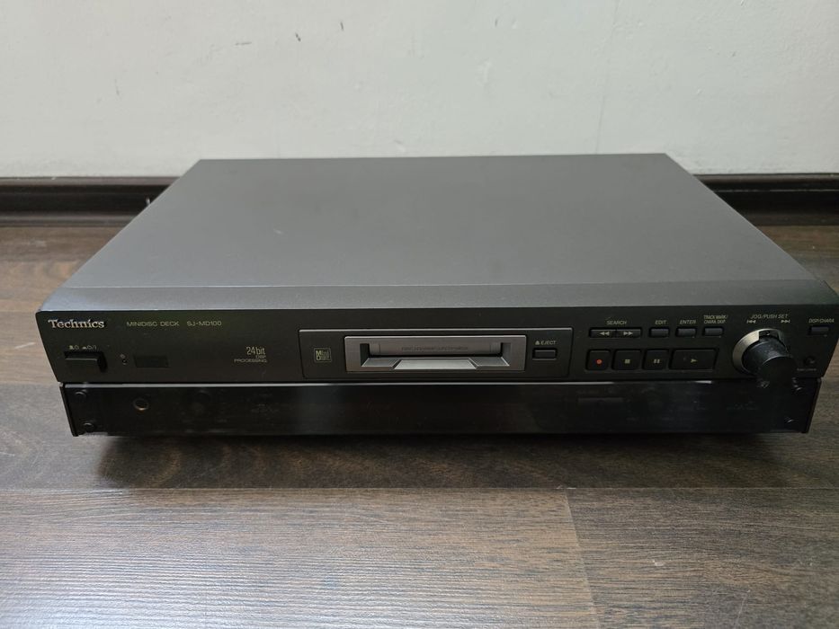Minidisc Technics sj-md100.