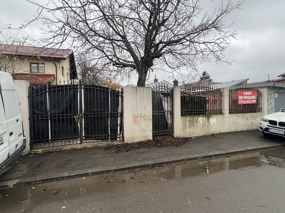 Casă locuibila - suprafata 410mp - Prelungirea Ghencea - Doua iesiri