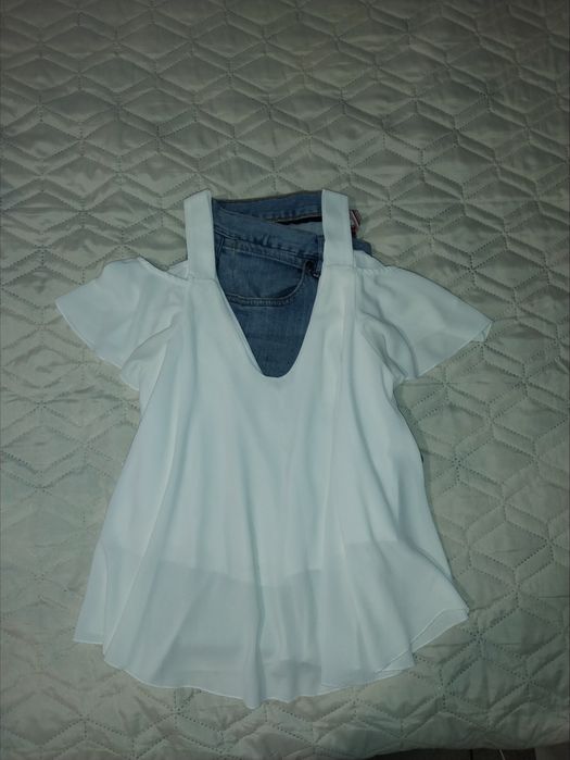 Лот дънки и 3 блузи Размер Л