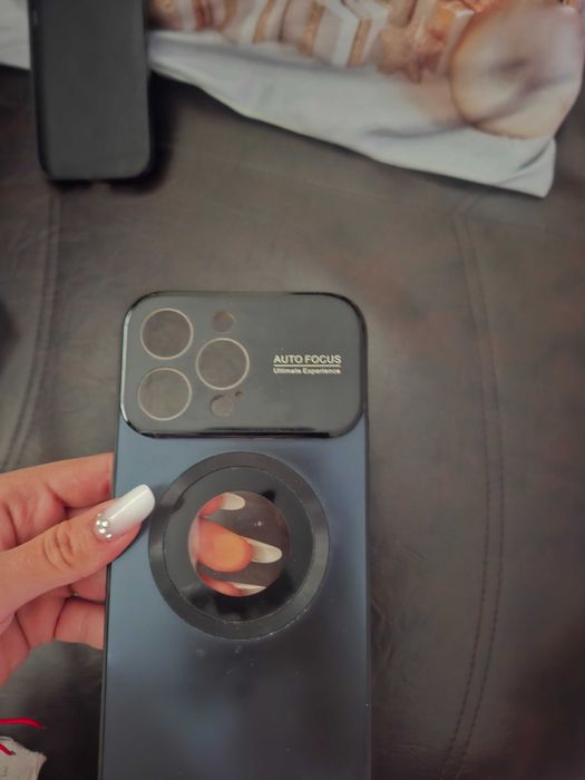 Vând huse Iphone 14 pro max și samsung a 32 5G