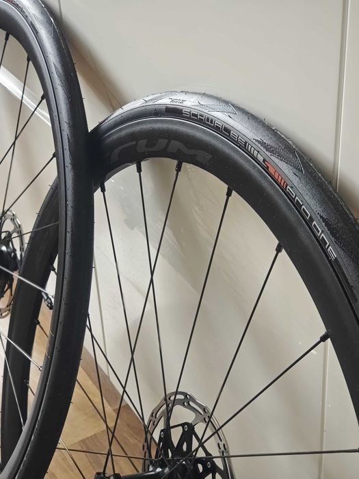 Fulcrum Racing 400 DB • Schwalbe Pro One