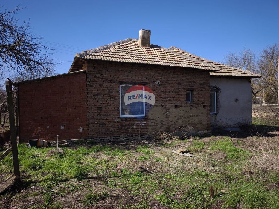 Продава се Къща в с. Спасово, Област Добрич - 120 кв.м за 125 €/кв.м - Снимка #1