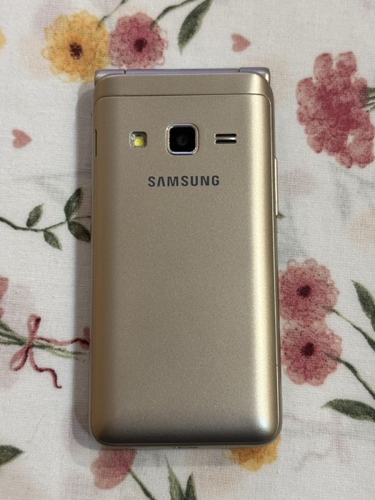 Samsung galaxy folder 2