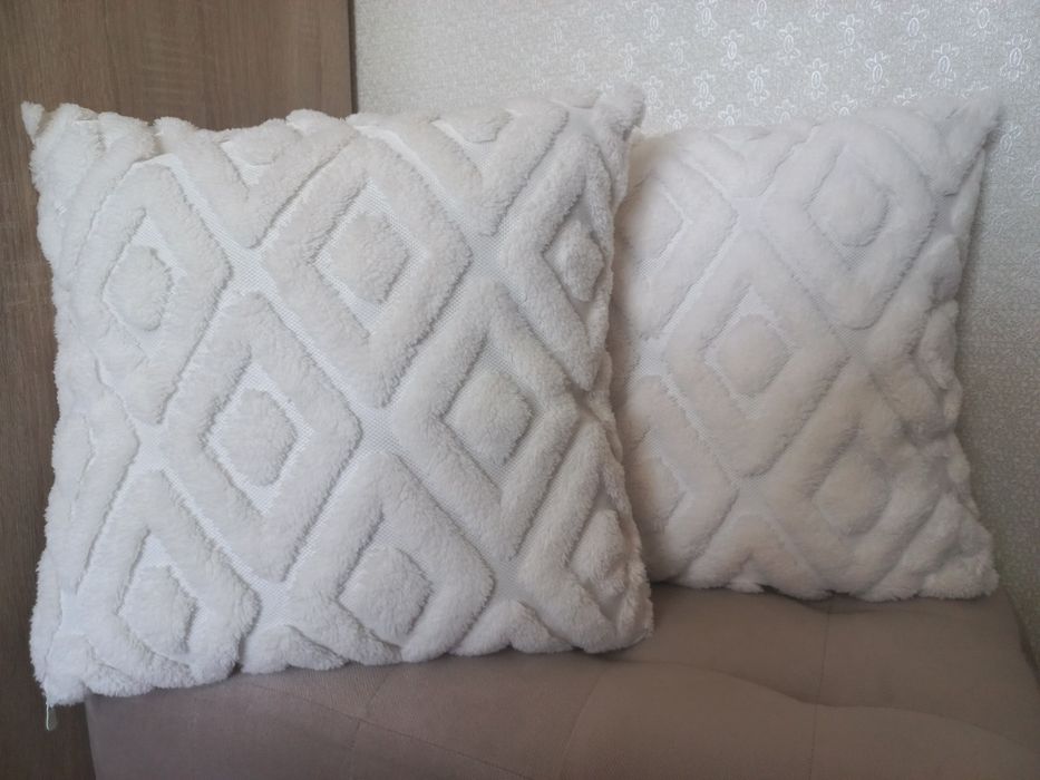 Подушки декоративные разные