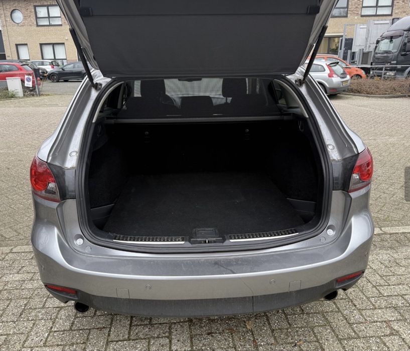 Mazda 6 - 2.2 SKYACTIV-D Skylease 2015