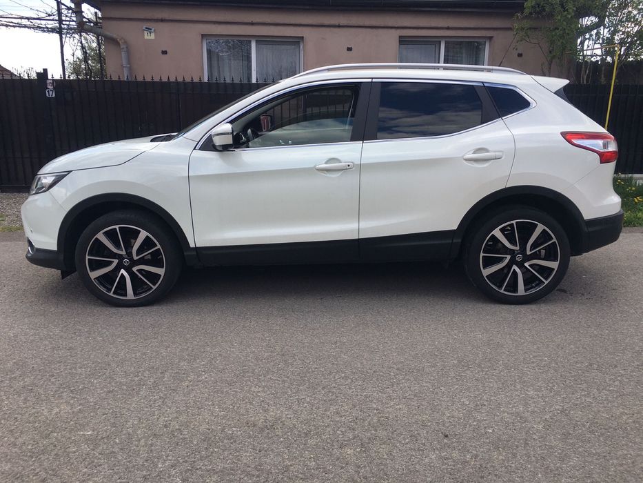 Nissan Qashqai Tekna 1.6 benzina