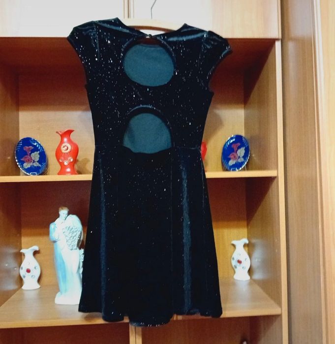 Rochie midi din catifea elastica
