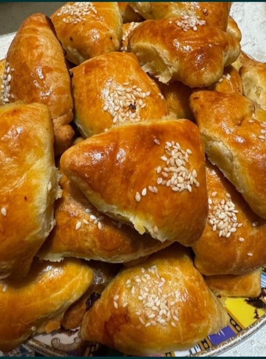 Баурсаки, булочки, пироги на заказ