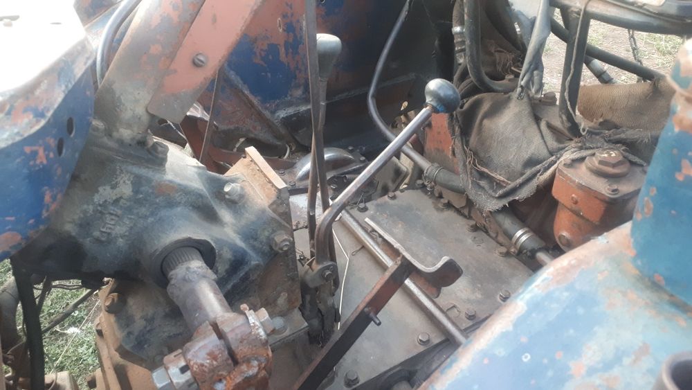 Продам трактор т 25