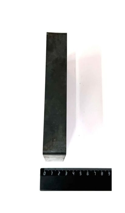 Ферритовый магнит