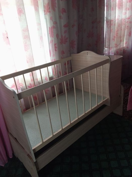 Bollar kravati sotiladi