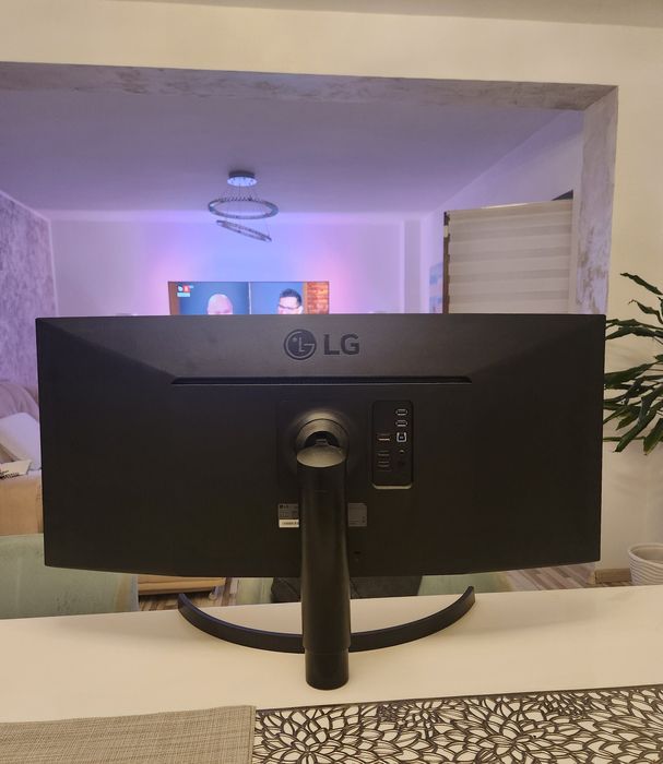 Monitor LG 34WL85C – Ultrawide, Curbat, QHD, 34
