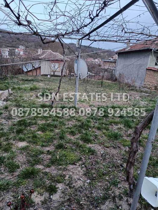 Продава се Къща в с. Средногорово, Област Стара Загора - 100 кв.м за 950 €/кв.м - Снимка #15