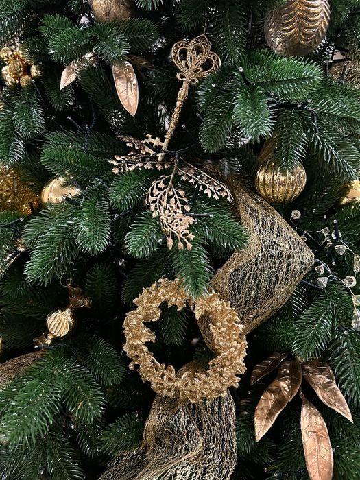 Продам новогоднюю ёлку