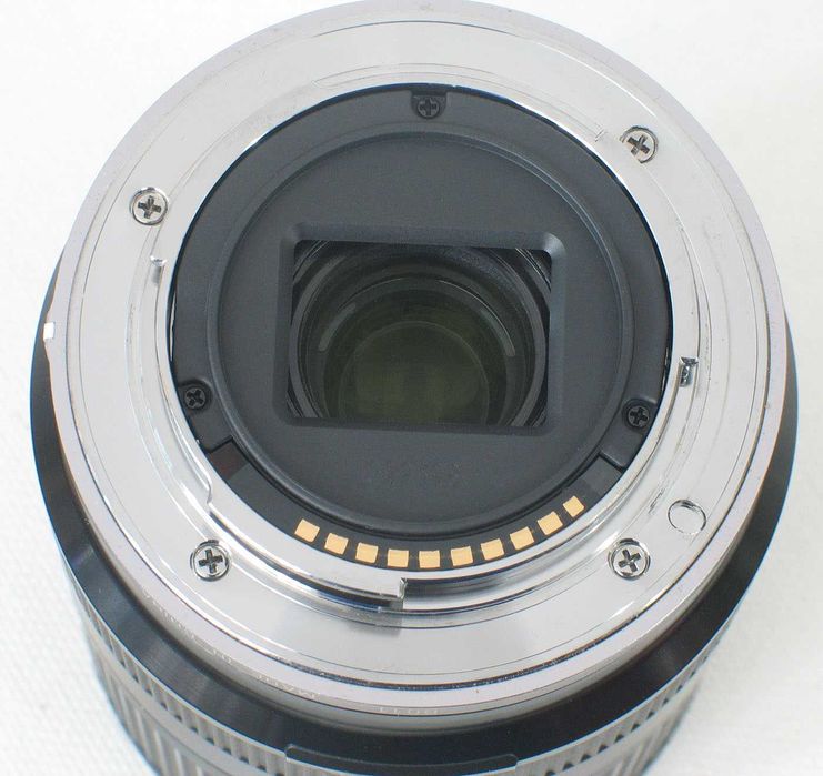 Obiectiv foto zoom Tamron 18-200mm F3.5-6.3 VC montura Sony E