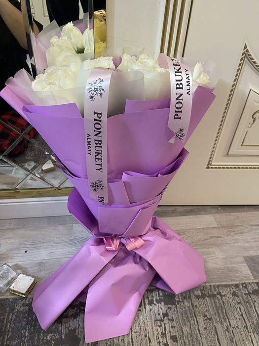 Продам цветы 25 штук  живые