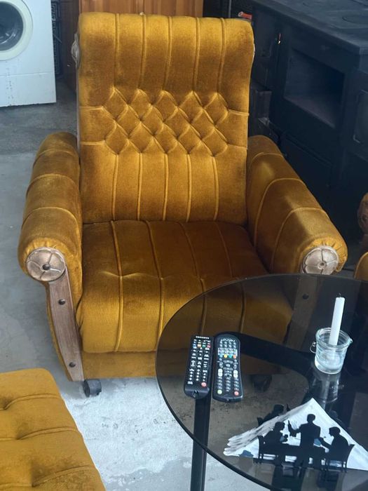 Холна гарнитура в перфектно състояние