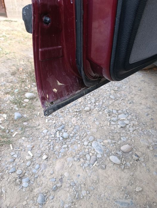 БМВ е32 М60 автомат 3л