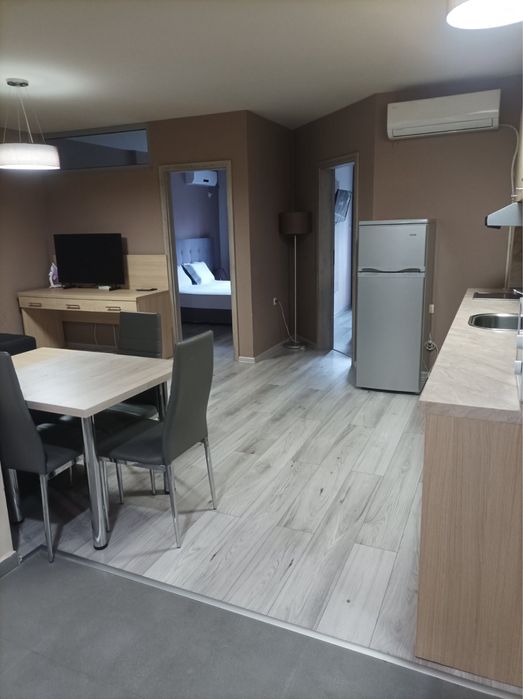 Дава се под наем Тристаен апартамент в Благоевград, Струмско - 80 кв.м за 382.5 € - Снимка #6