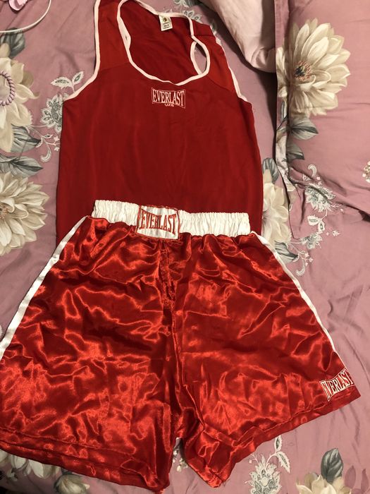 Bols uchun kiyim/sport uchun 65 000  форма для бокса/тренирово 65 000