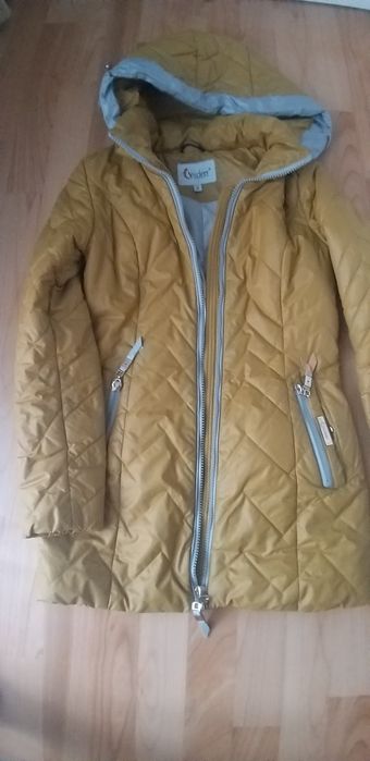 Продам женские вещи