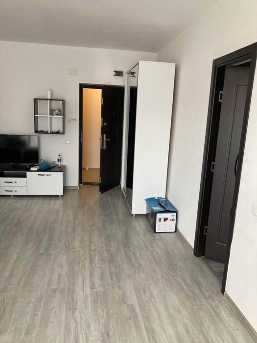 Închiriez garsonieră Militari Residence