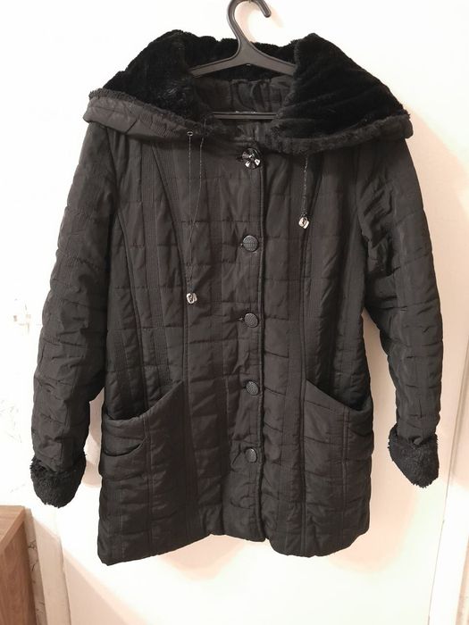 Женская тёплая куртка