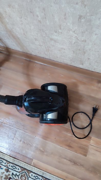 Пылесос Polaris компактный