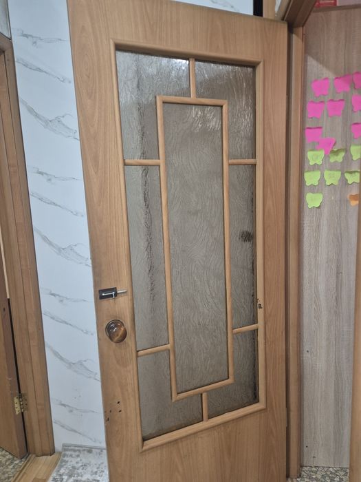 Продаю межкомнатные двери