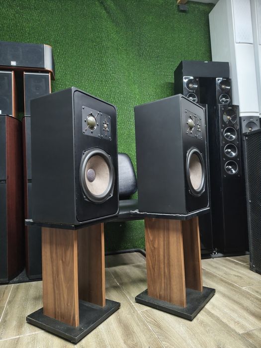 Тонколони BRAUN Studio monitor -1005