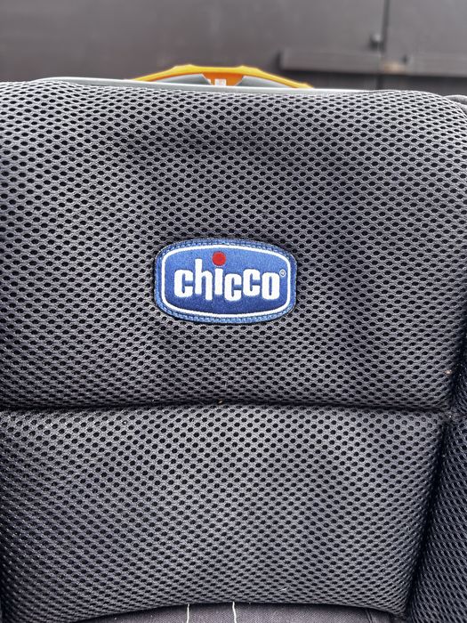 Детское автокресло Chicco