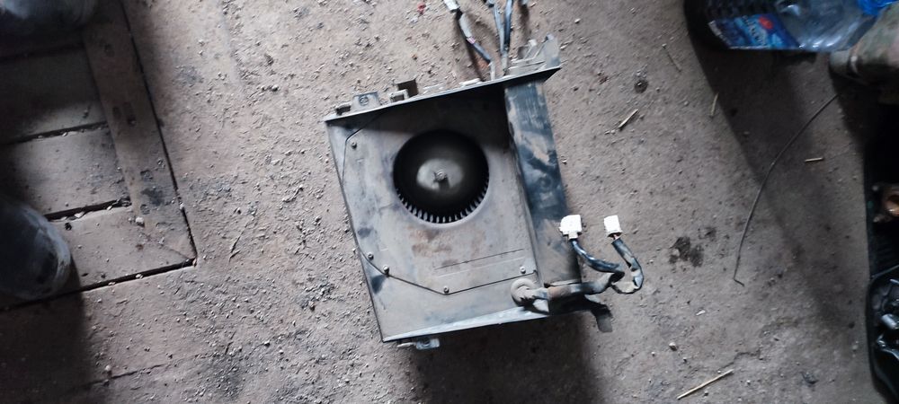 Тойота эстима люсида